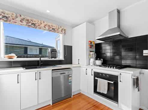 24 Fergusson Street, Solway