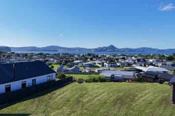 7 Joyce Harsant Place, Cooks Beach