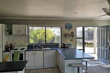 300 The Square, Whangamata