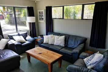 300 The Square, Whangamata
