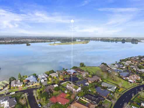 7 Reynard Terrace, Conifer Grove