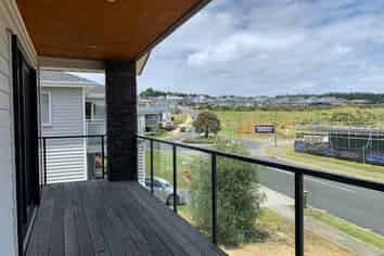 67 Pinecrest Drive, Gulf Harbour