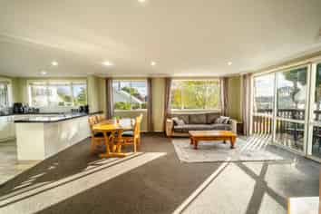 75B James Cook Drive, Welcome Bay