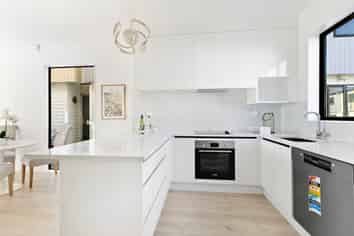 6/101 Botany Road, Botany Downs