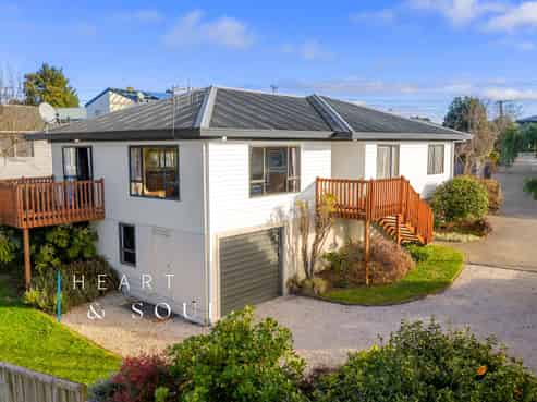 2/205 Taharepa Road, Tauhara