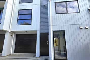 B/9 Camrose Place, Glenfield