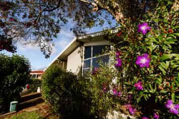 6 Magenta Place, DINSDALE