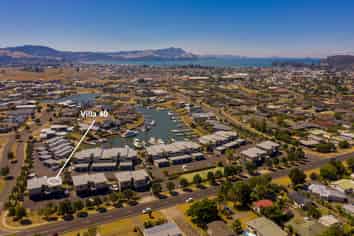 40/73 South Highway - Sovereign Pier, Whitianga