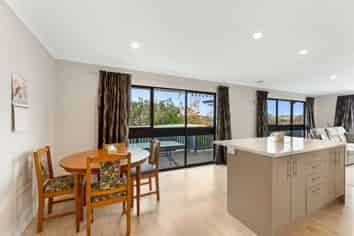 8 Parkdale Drive, Aramoho