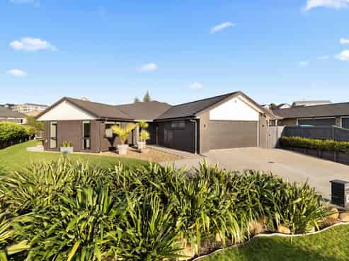 14 Catherine McLean Road, Pukekohe