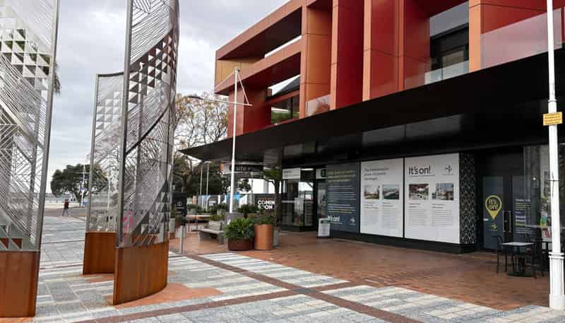 Tenancy 1, 1 Devonport Road, Tauranga Central