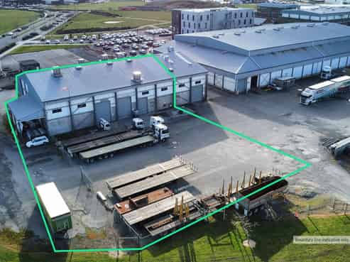 Affordable: Functional Warehouse & Yard