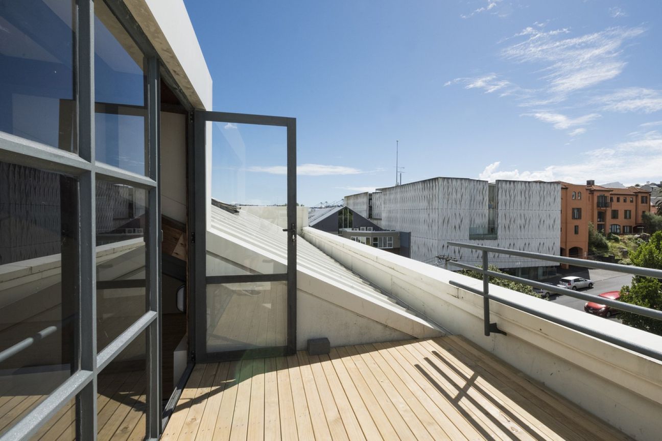 Live/work with private balcony - Bild 4