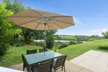 2 Lister Street, Point Chevalier