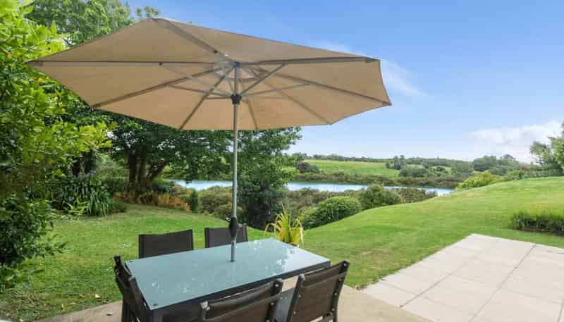 2 Lister Street, Point Chevalier