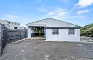 WELL-LOCATED NEW LYNN INDUSTRIAL WITH RARE YARD
