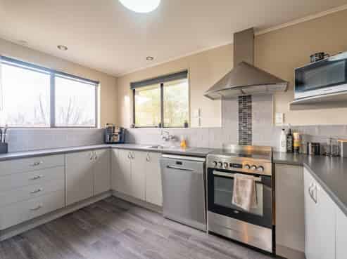 19 Hawea Street, Glenwood