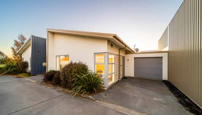 7/71 Corsair Drive, Wigram