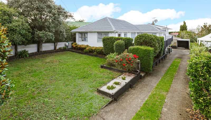 49 Myers Road, Manurewa East