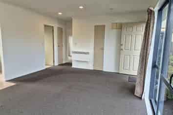 42A Beaumonts Way, Manurewa