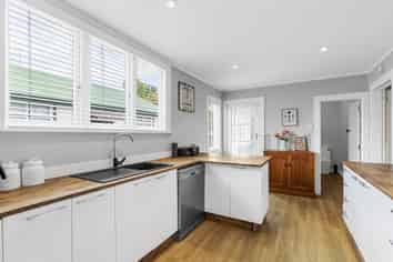 92a Milson Line, Milson
