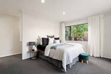 7 Joseph Banks Drive, Whitby