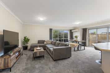 11B Poneke Drive, Waikanae