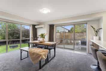 11B Poneke Drive, Waikanae