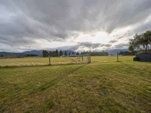 19 Orbell Crescent, Te Anau