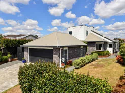 30A Harrowfield Drive, Harrowfield