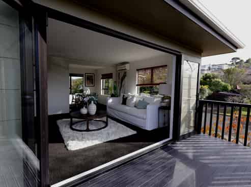 141 West Harbour Drive, West Harbour