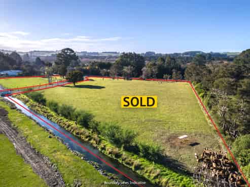 707 Norfolk Road, Carterton