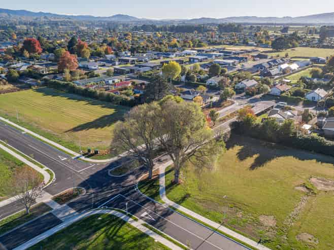 8 Ross Taylor Lane, Masterton