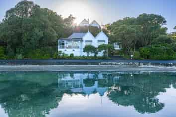 104 Ritchie Road, Parua Bay