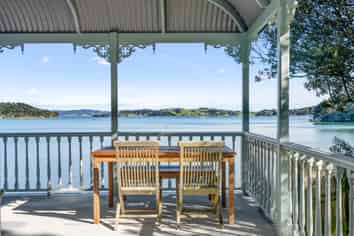 104 Ritchie Road, Parua Bay