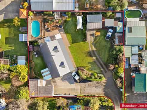 49 Pitfure Road, Wakefield