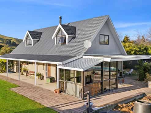 49 Pitfure Road, Wakefield