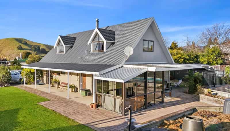 49 Pitfure Road, Wakefield