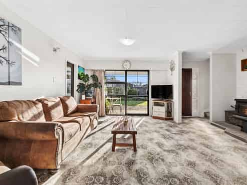 49 Pitfure Road, Wakefield