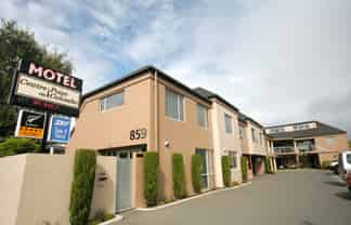 City Centre Location - Highly Maintained