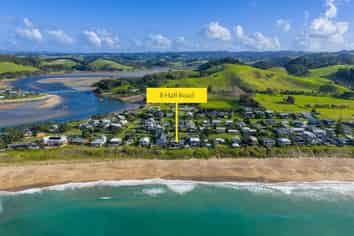 8 Hall Road, Pataua North