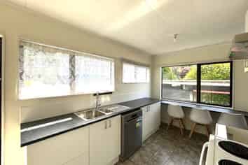 2/128 Washington Road, Washington Valley