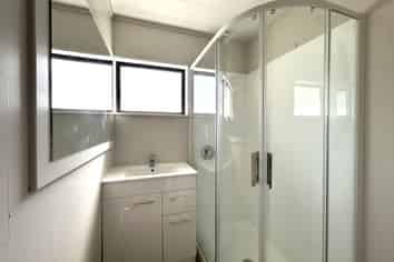 2/128 Washington Road, Washington Valley