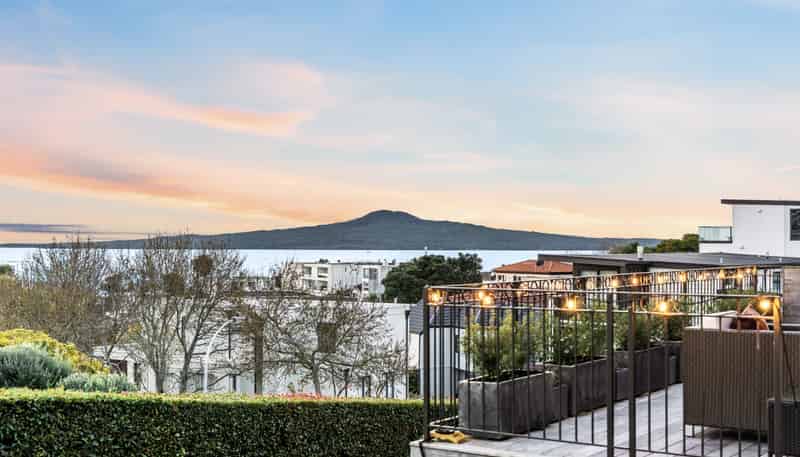 2 Brookfield Street, St Heliers