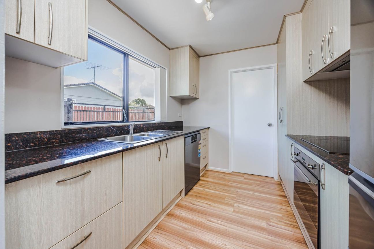 Free Standing Gem next to the Reserve in Remuera - Ansicht 3