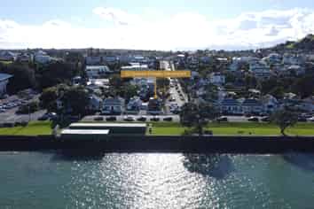 33 Queens Parade, Devonport