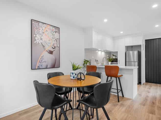 7/8 Chivalry Road, Glenfield
