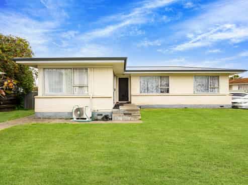 65 Liverpool Crescent, Flaxmere