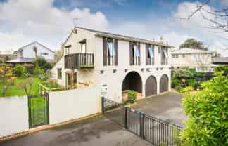 19 Ashburn Lane, Awapuni