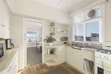 389 Carrington Street, Upper Vogeltown